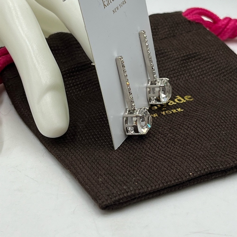 Kate Spade New York Faceted
Clink of Ice Linear Silver Plated‎ Drop Earrings New - Picture 8 of 12